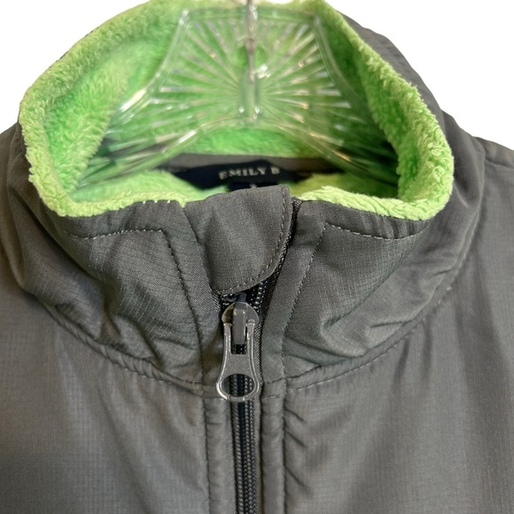 Emily B Fleece Teddy Bear Jacket Green & Gray Front Zip Size 14/16 - Picture 3 of 12